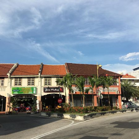 1921 Art Gallery & Travel Lodge George Town Exterior photo